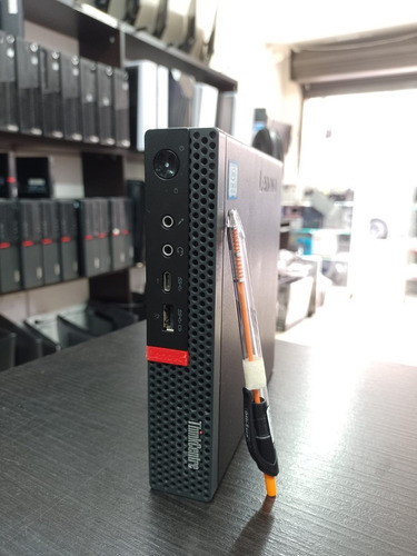 Torre  Lenovo Tiny I5-8va Generacion