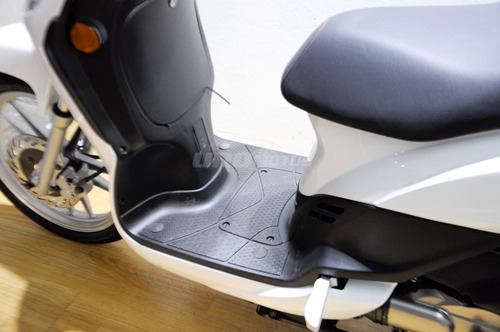 Imagen 10 de 15 de Sym Symphony 125 Scooter 0km 2022 Precio Dolar $