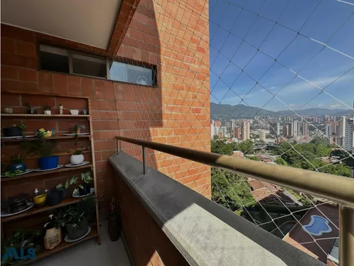 Apartamento Con Comodos Espacios En Sabaneta(mls#250053)