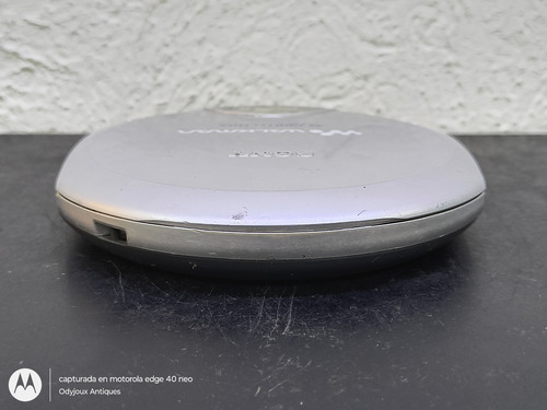 Discman Sony Cd Walkman Portable D-cj501 Mp3 No Sirve Lector Plateado (Usado)