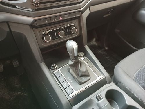 Imagen 13 de 15 de Volkswagen Amarok Comfortline 4x2 Automatica 0km 2022 Mz