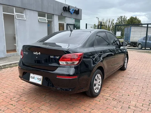 Kia Soluto 1.4 Emotion Mt