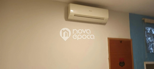 Apartamento De Frente Para A Floresta Da Tijuca - Com Terraço - Valorização Garantida.