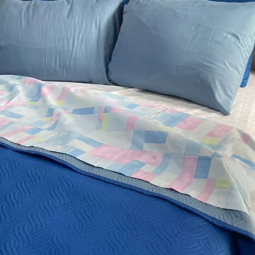 Hogar y Blanco :: Ropa de Cama :: Cubrecamas :: Cubrecama Quilt Lisa  Reversible Queencotton touch Suave Al Tacto 230X250Cm con 2 fundas