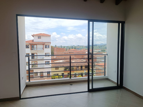 Venta De Apartamento En El Carmen De Viboral, Antioquia