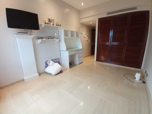 Vendo Apartamento 340m² 5hab/6b/5pe Mirador De San Román