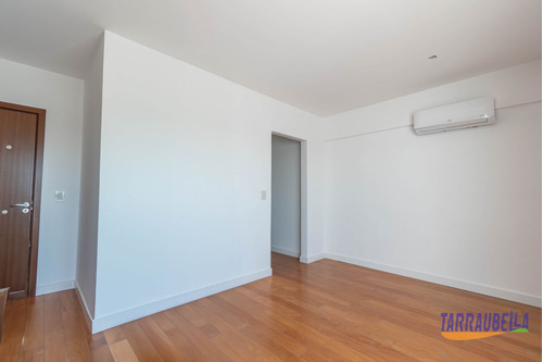 Departamento De 4 Ambientes Con Cochera - Vilanova Haedo
