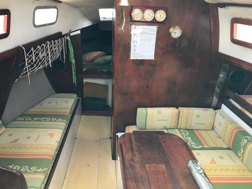 Velero Navaltec 27 Volvo 8hp Dsl