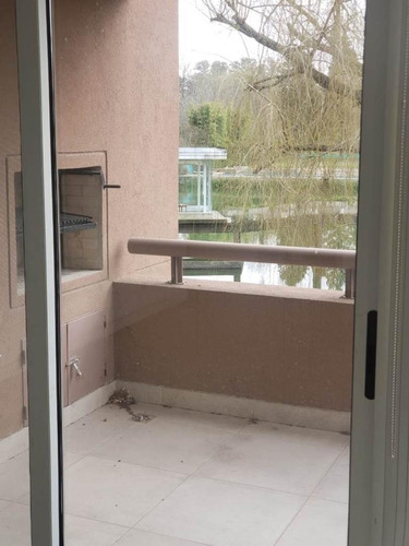 Excelente Departamento De 3 Ambientes En Villa Del Lago