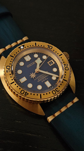Reloj Automático Capitán Willard Leviatan Seiko Mod Azul Dorado Azul