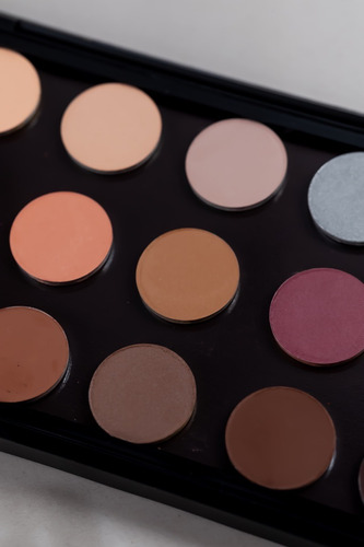 Imagen 5 de 10 de Paleta Sombras Hd Neutros X15 Ap | Kit Hd Neutros