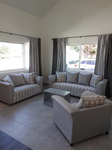 Casa En Renta Lomas De Cocoyoc (paloma)