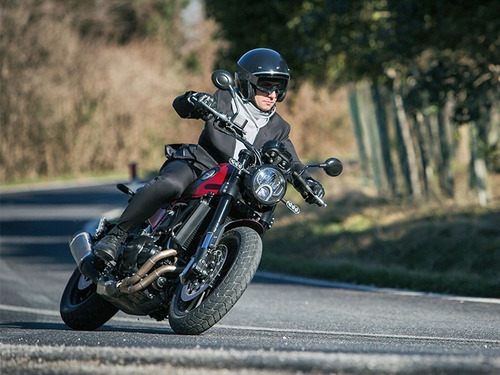 Imagen 13 de 15 de Benelli Leoncino 500 Cc 0km 2022 Ultima Unidad!!