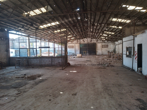Imagen 4 de 12 de Galpon 2.250 Mts2 Sobre Fraccion De 3.500 Mts2