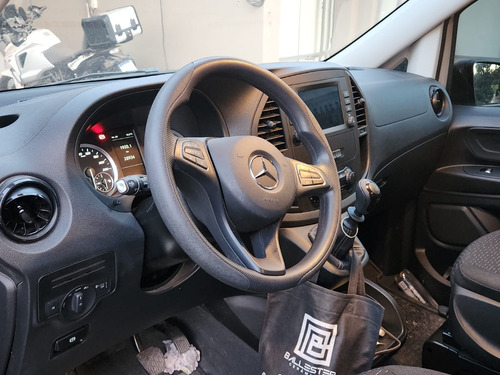 Mercedes-Benz Vito 1.6 111 Cdi Furgon Mixto Aa 114cv Manual
