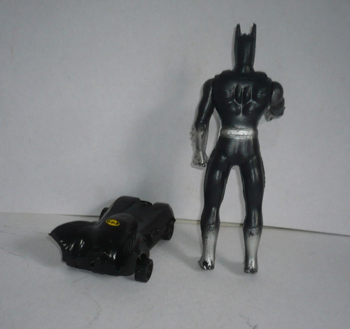 Batman Y Batimovil Bootleg - Juguete De Plástico D Colección (Usado)