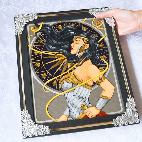 Pintura Em Vidro Inspirado Na Mulher Maravilha Wonder Woman