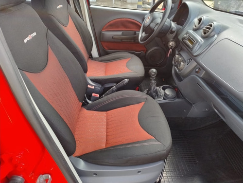 Fiat Uno 1.4 EVO SPORTING 8V FLEX 4P MANUAL