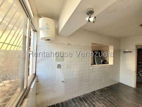 Estefani Salon Vende Apartamento Duplex En Nueva Segovia-lara-25-17768