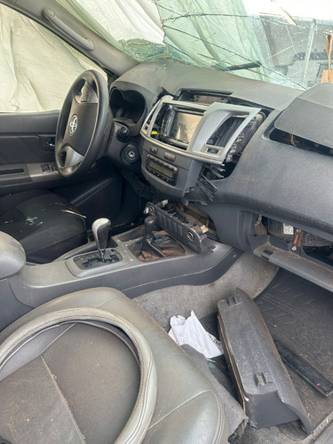 Toyota Hilux Srv 3.0 2014 Aut. Euro5 *para Retirada Peças*