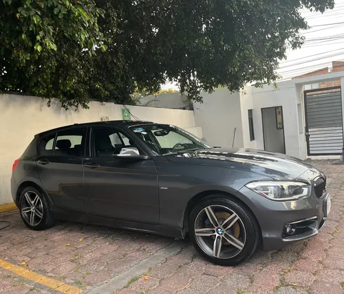 Bmw 120i 2.0 Turbo Sportline Hb Modelo 2017