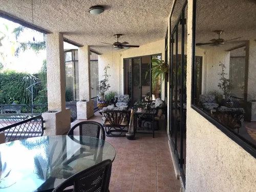Casa En Venta Con Seguridad 24/7, Alberca Y 4 Rec. En Palmira... 7,700,000
