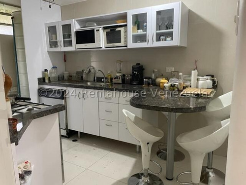 Apartamento En Venta En Colinas De Bello Monte