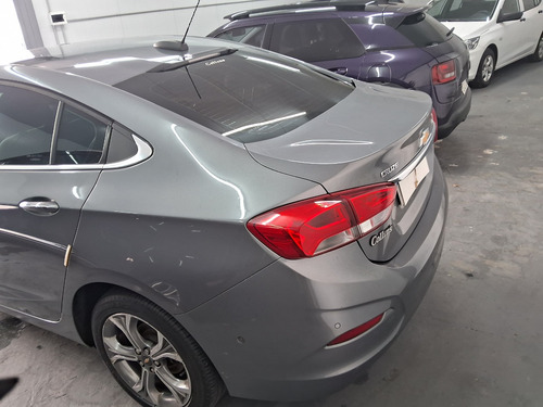 Chevrolet Cruze 1.4 Premier Sedan