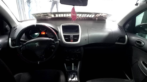 Imagen 5 de 8 de Peugeot 207