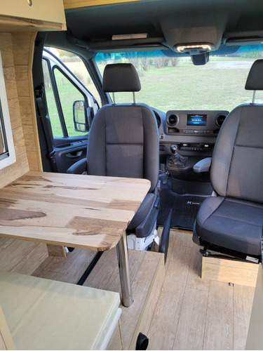 Imagen 8 de 25 de Motorhome Mercedes Benz Sprinter 0km