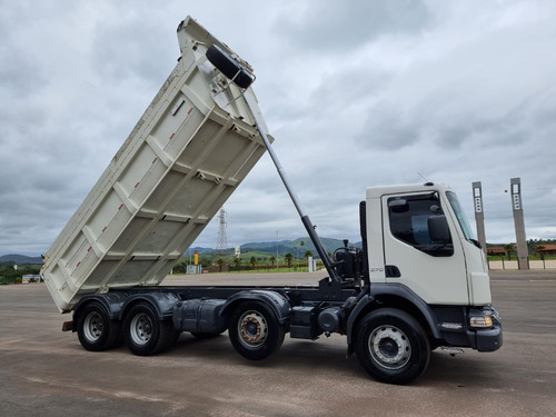 Imagem 4 de 15 de Bitruck Volvo Vm 270 8x4 Ano 2013 Caçamba Rossetti