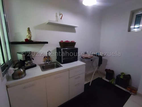 Imagen 6 de 16 de Leida Falcon Rentahouse Vende Casa En Mañongo Naguanagua 22-25273 Lf