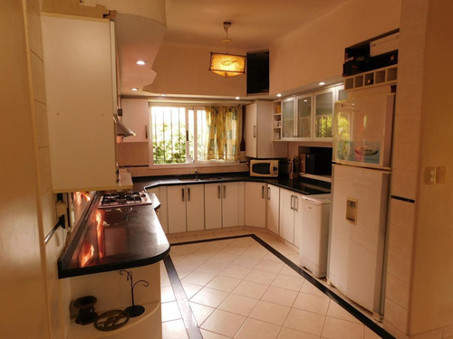 Imagen 10 de 14 de Casa En Venta - General Rodriguez