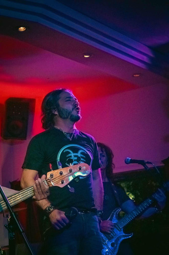 Show Tributo A Heroes Del Silencio X Herencia De Sangre.