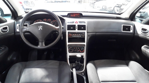 307 1.6 Presence Pack Flex 5p Manual 2010/2011