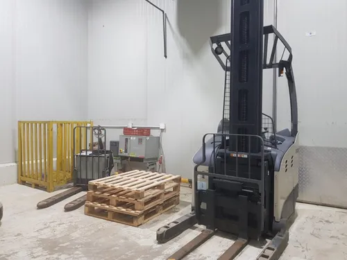Galpón En Venta Mampote, Ym