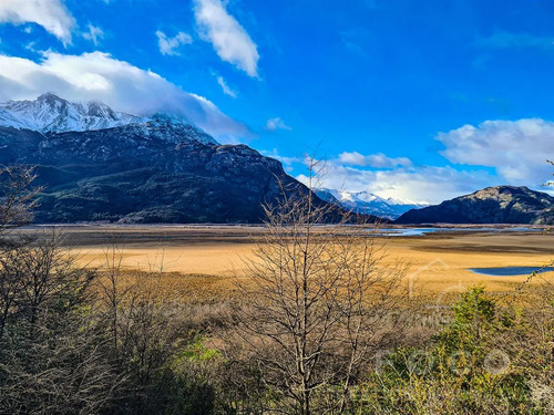 Sitio En Venta En Cerro Castillo / Carretera Austral
