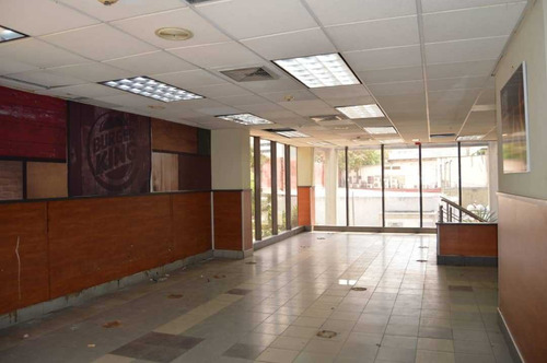 Imagen 6 de 17 de Alquilo Local 528m2 Altamira 5682