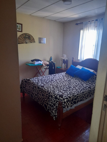 Departamento En Monoblock, B° 827
