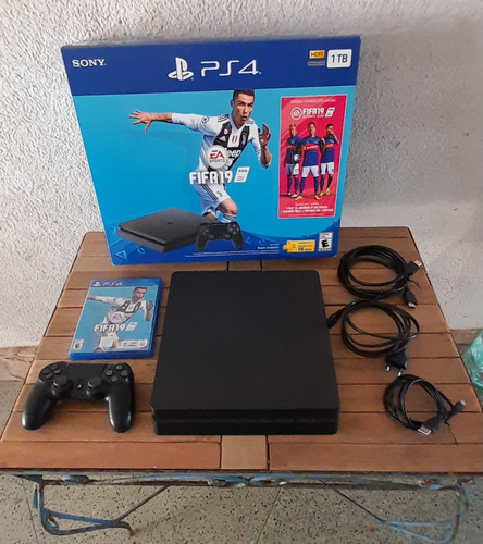 Sony Playstation 4 Slim 1tb Fifa 19 Bundle + Bolso De Carga