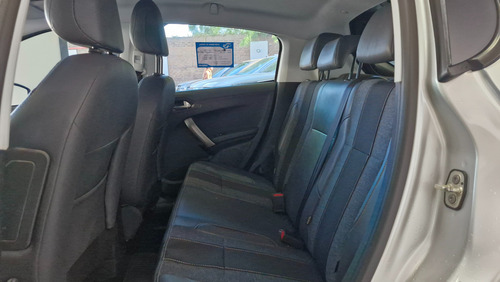 Peugeot 208 1.6 Feline Tiptronic