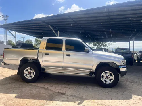 Toyota Hilux 2005