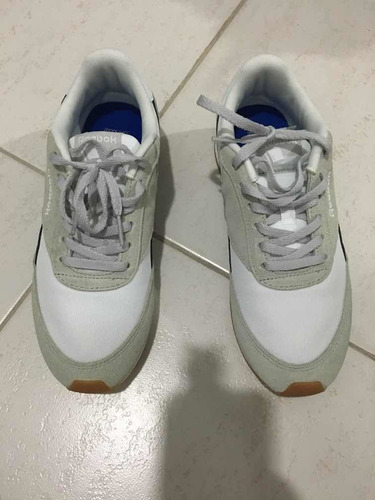 Tênis Reebok Tamanho 34