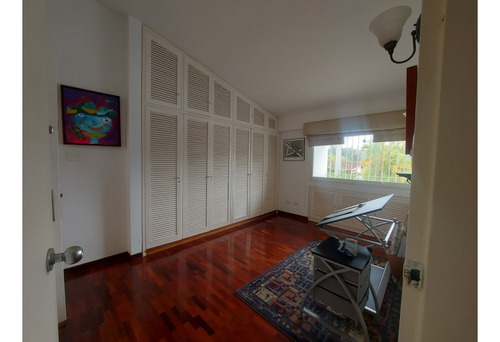 Se Vende Casa 550m2 La Lagunita Country Club 8699