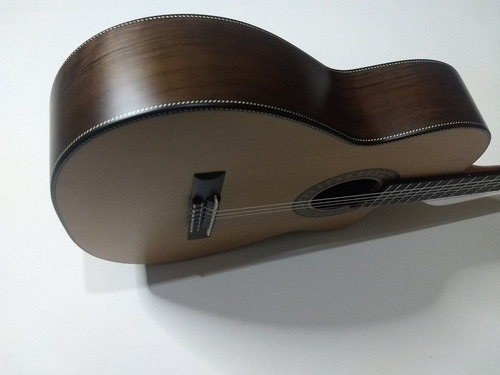 Imagem 5 de 9 de Violão Luthier Araujo Imbuia/cedro Cutway Nylon