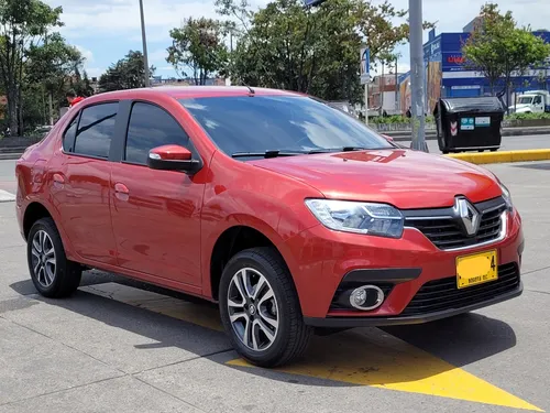 Renault Logan 1.6 Intens