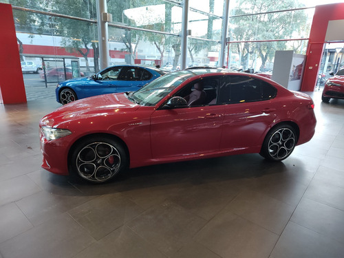 Alfa Romeo Giulia 2.0 280cv Veloce