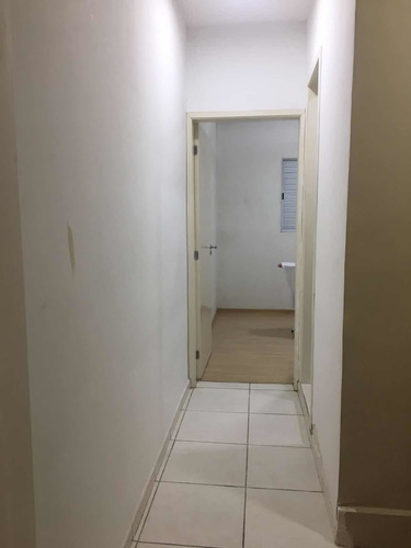 Casa Com 2 Quartos E 1 Banheiro 1 Garagem 1 Lavanderia