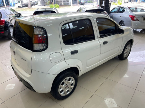 Fiat Uno 1.0 EVO ATTRACTIVE 8V FLEX 4P MANUAL