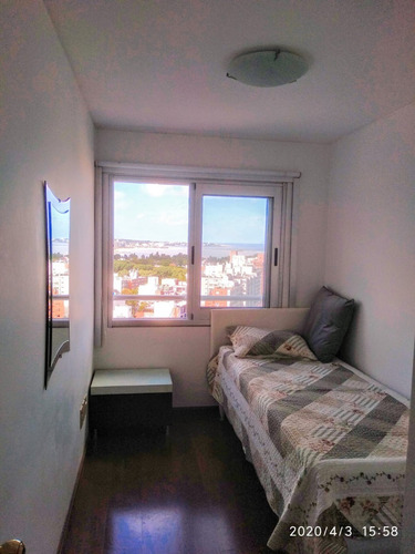 Imagen 13 de 16 de Venta En Exclusividad De Apartamento 3 Dormitorios En Torres Nauticas. Increíble Vista!!